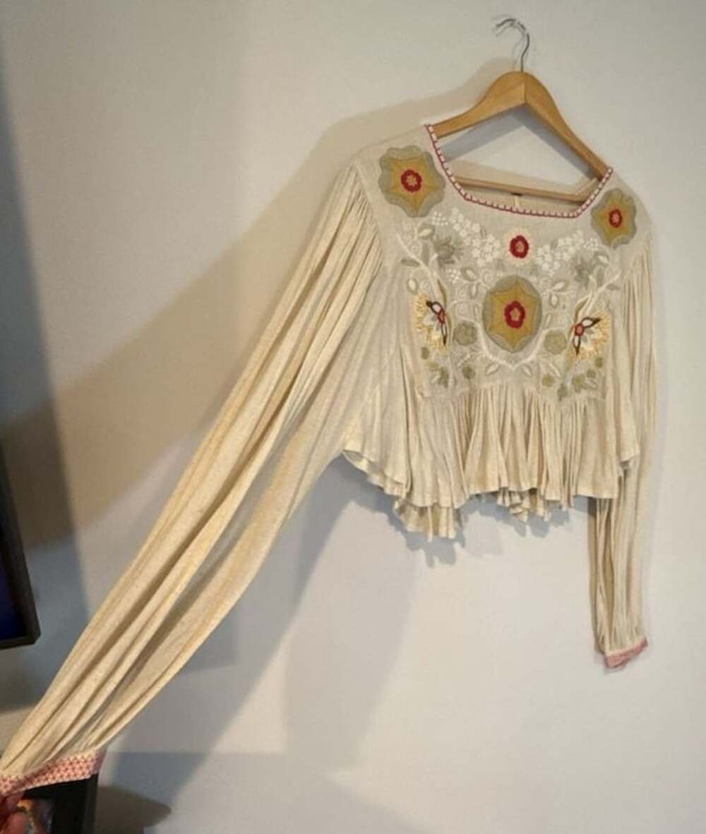 Free People Embroidered Floral Applique Crop Blouse Top M